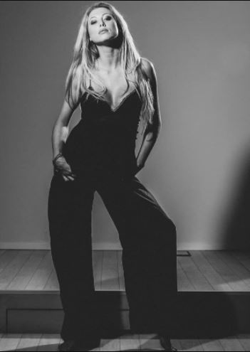 Cristina Mohler posing